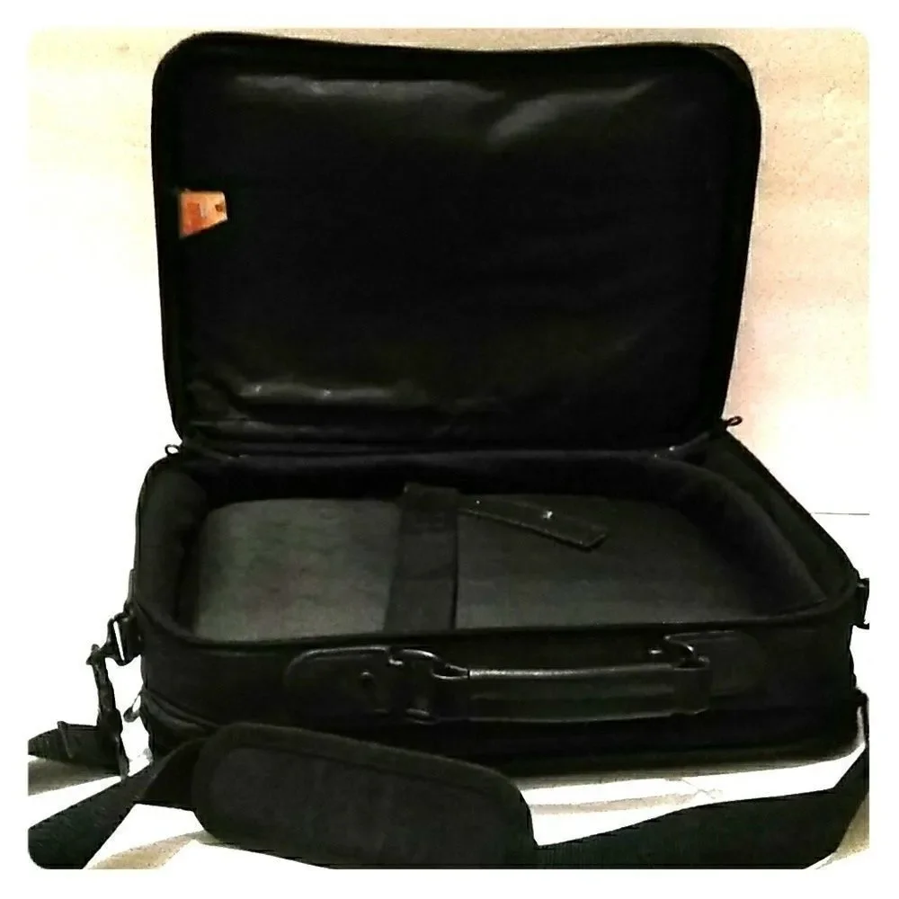 Targus laptop bag
